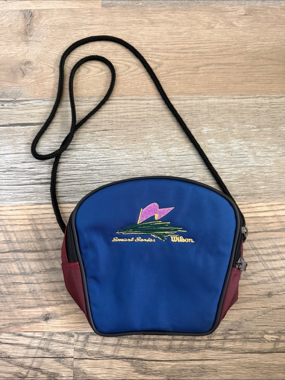 Vintage 90’s Nylon Wilson crossbody